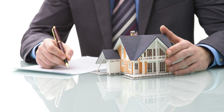 Benefits of Using a Real Estate Agent