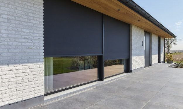 3 Steps for Choosing Stylish & Functional Outdoor Blinds