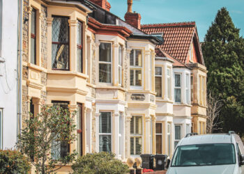 Top 5 Tips for Selling Your House: Leverage the Local Advantage