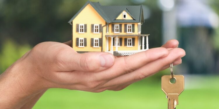Timing the Market: When Is the Best Time to Sell a Home?