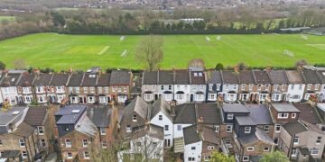 Woodford Green Property Market Guide for Buyers and Sellers 