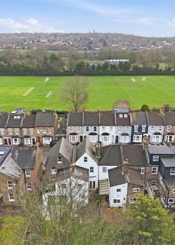Woodford Green Property Market Guide for Buyers and Sellers 